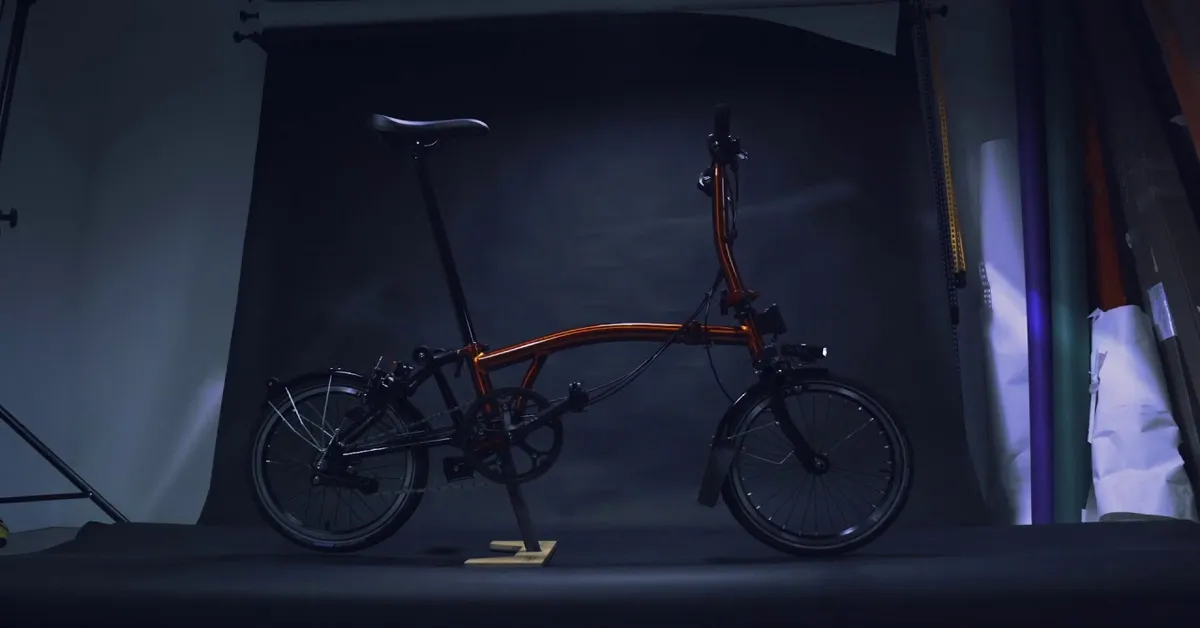 brompton flame lacquer black edition